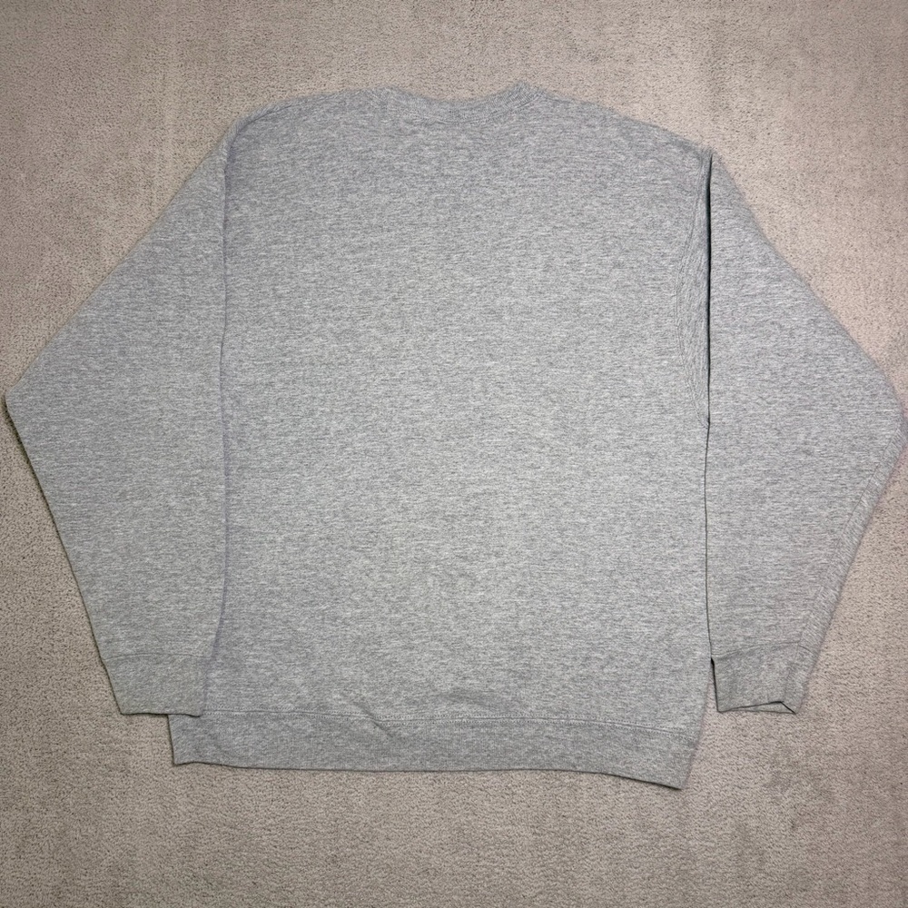 Vtg Fruit Of The Loom Crewneck Sweatshirt Men’s Large Gray Bucks Bismarck, ND - Picture 8 of 8